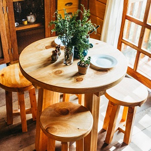 Живая мебель, выполненная из древесины в Озеро-Карачах - ozero-karachi.mebel54.com | фото